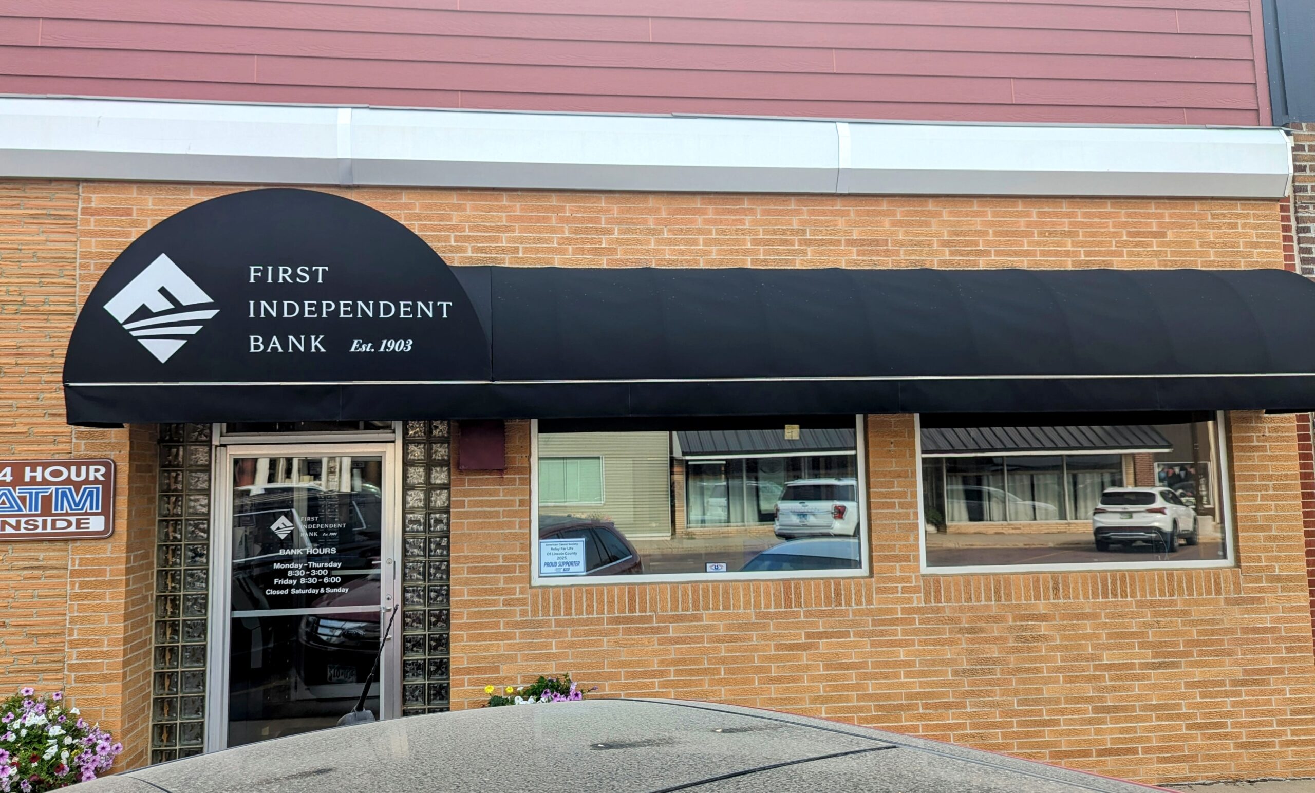 Commercial Awnings - First Independent Bank Hendricks