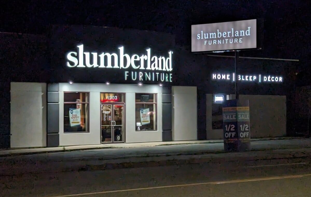 Cabinet-Signs-Slumberland-night