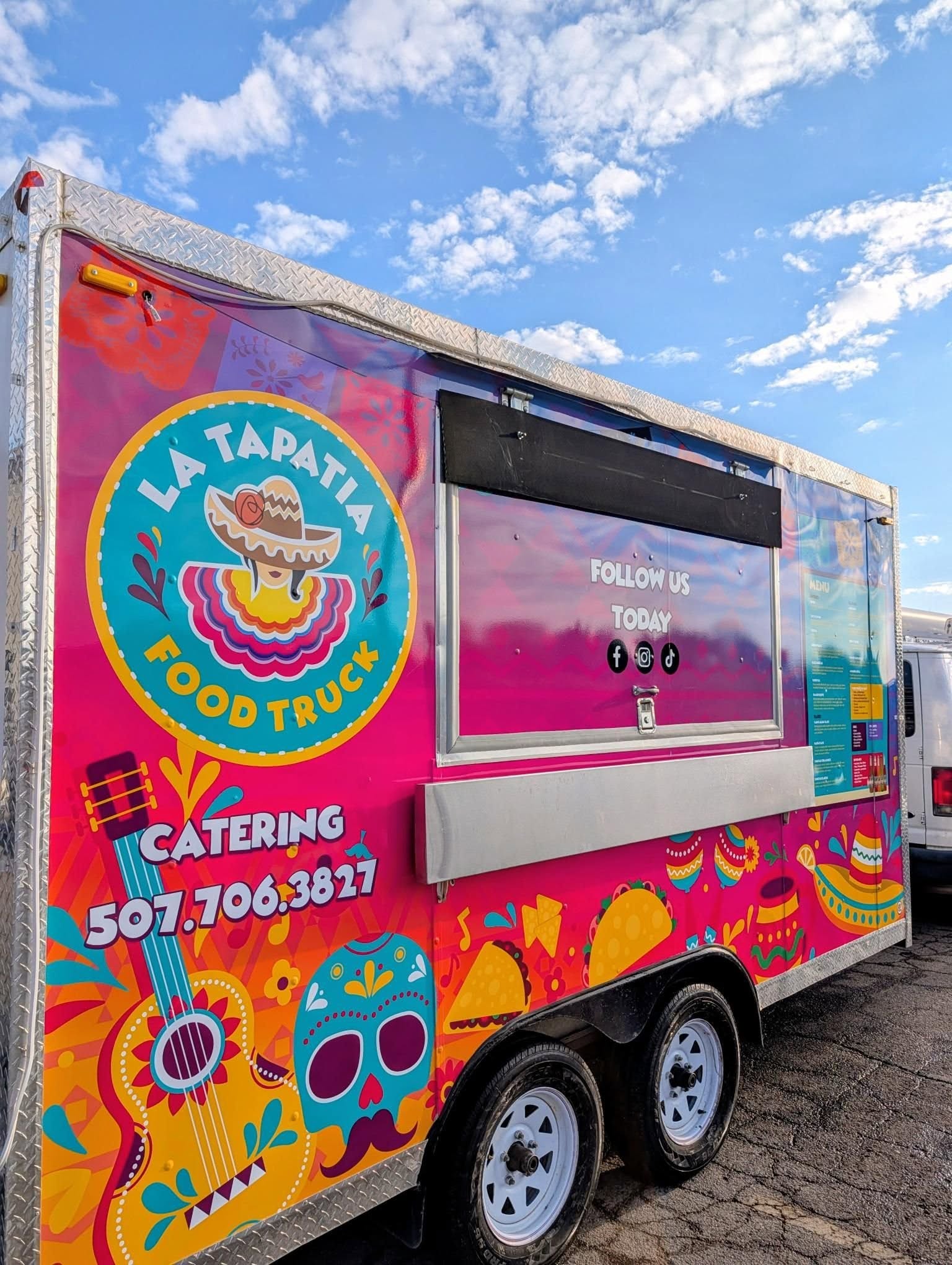 La-Tapatia-Food-Truck