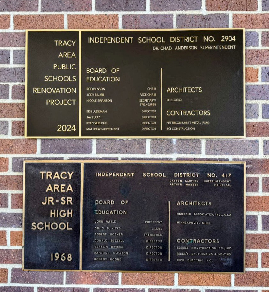 Tracy-Plaque
