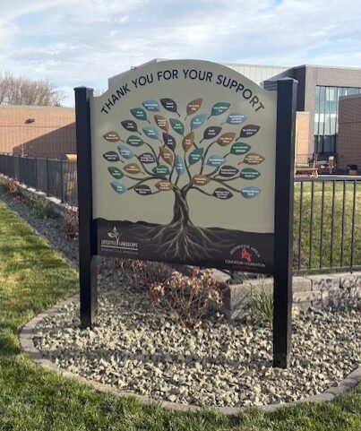 Redwood-Area-Education-Foundation-Outdoor-Donor-Display