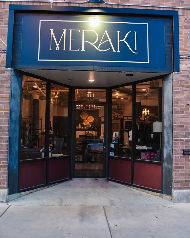 Meraki - night - Brookings, SD - signs