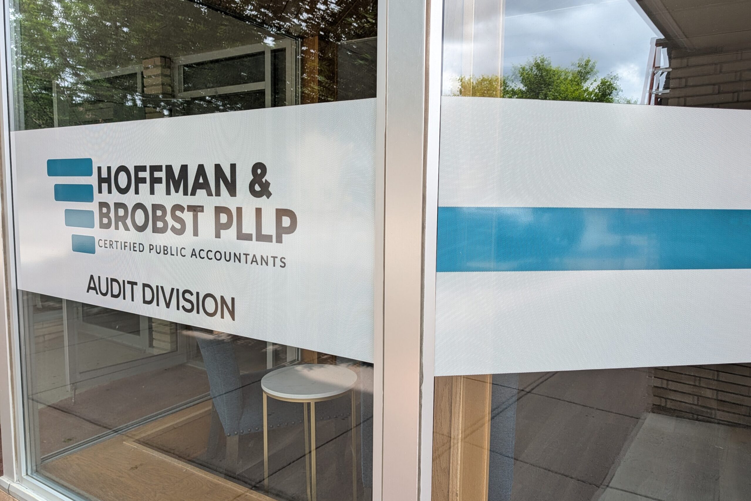 Window Perf - Accounting Office