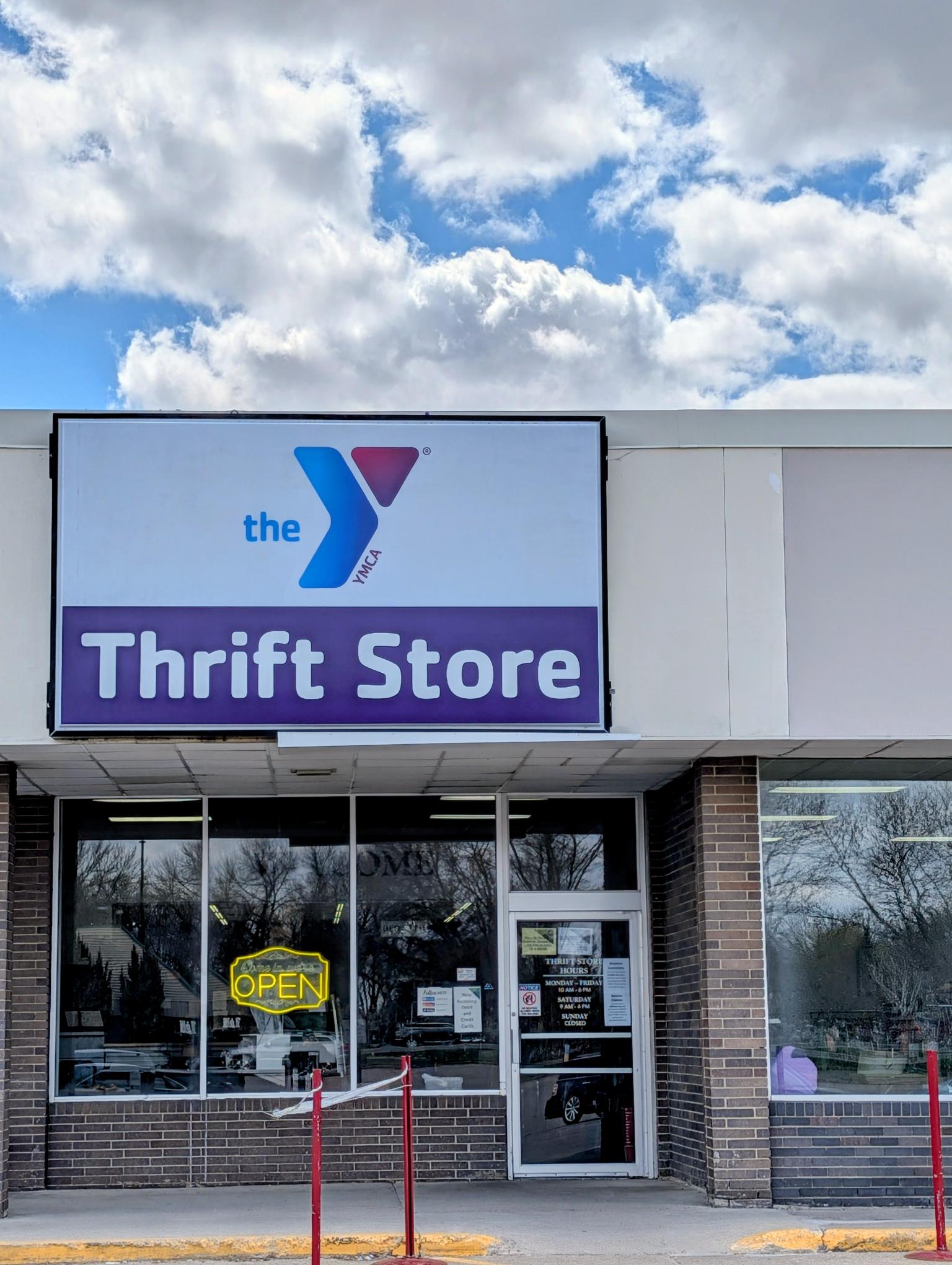 Avera Thrift Store - Marshall YMCA Thrift Store Panface Sign - After